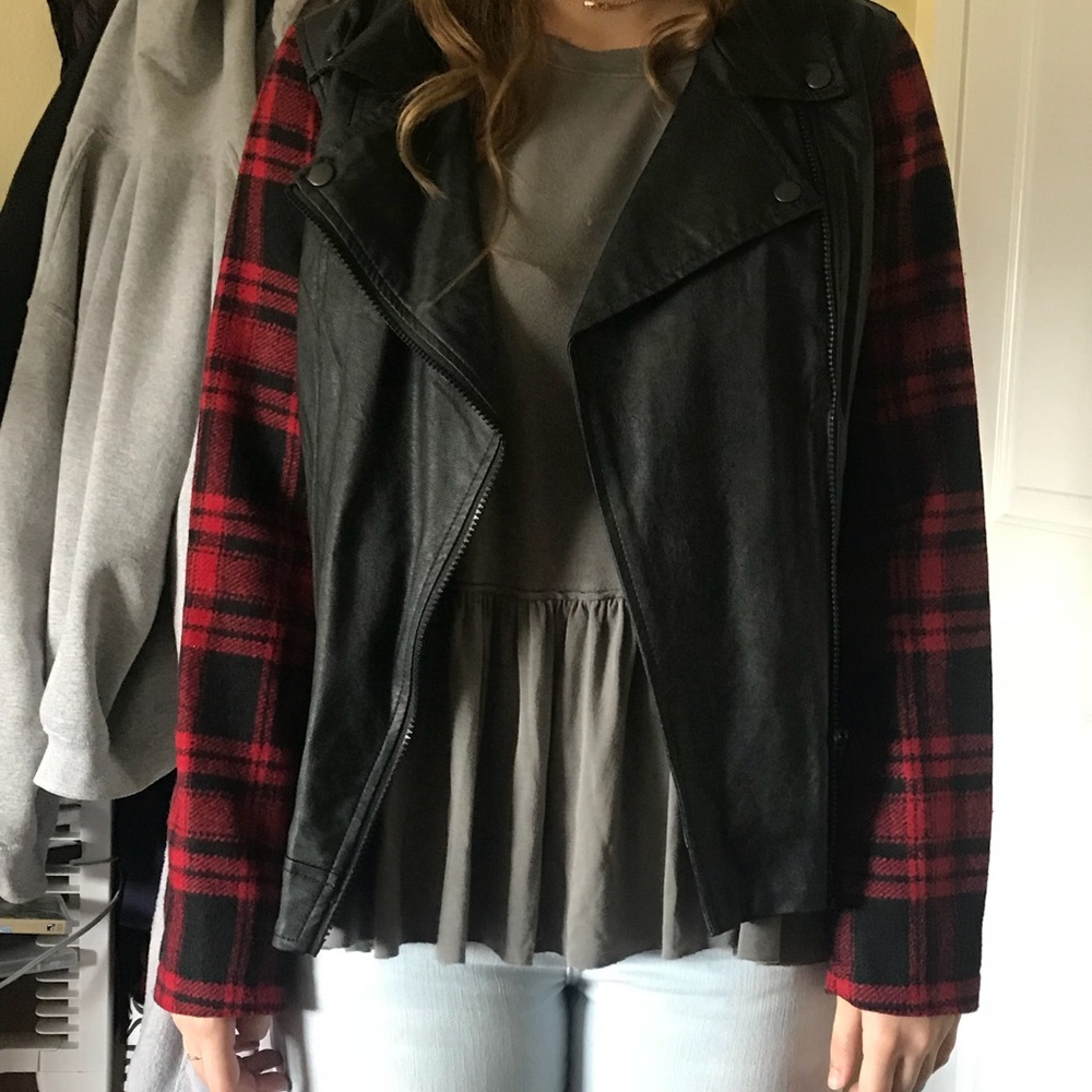 Leather jacket flannel sleeve jacket